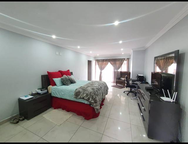 4 BEDROOM GATED ESTATE TO LET IN GEELHOUTPARK